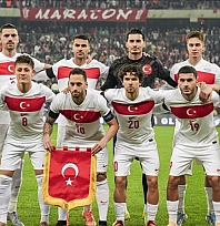 A Milli Takım yerini korudu