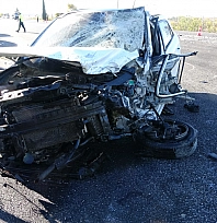 Adıyaman'da feci kaza: Polis ve muhtar ağır yaralandı