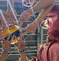 Adıyamanlı çocuklardan voleybol şampiyonasında büyük başarı