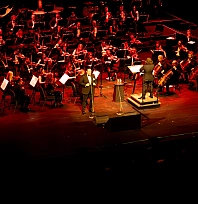 Ankara ve İstanbul'da iki konser