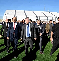 Melekbaba Spor Tesisi'ne tam not
