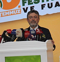 Malatya'da 28'inci Kayısı Festivali başladı