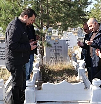 Basın şehidi Sebahattin Yılmaz mezarı başında anıldı