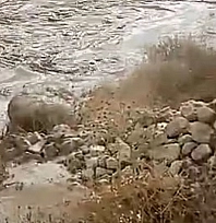 Baskil'de dereler taştı