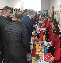 Minik Eller Yerli Ürünler sergisi açıldı