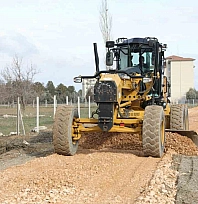 Battalgazi'de bozulan yollara alt serim çalışmasıyla yenilendi