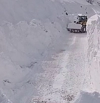 Bazı köylere ulaşım sağlanamıyor