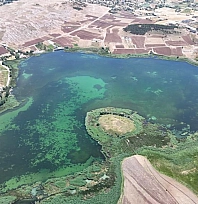 Bir zamanlar kuruyan göl şimdi taşıyor
