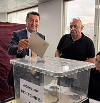 Boyraz tebrik etti