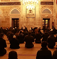 'Bu müstesna günlerde Filistin ve Gazze için dua edelim'