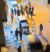 Çay ocağına pompalı tüfekle ateş açıldı