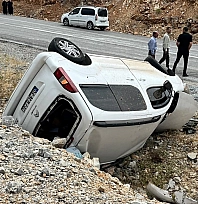 Çelikhan-Malatya yolunda kaza: 4'ü çocuk 6 kişi yaralandı