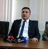 CHP'li Başkan Göçer: 'Biz partimizden istifa etmiyoruz, mücadele edeceğiz'