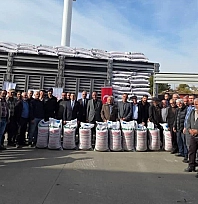 Çiftçiye 50 ton nohut tohumu dağıtıldı