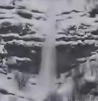 Çığ düşme anı kamerada