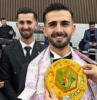 Damada altın yerine 1 kilo bal takıldı