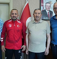 Darende Belediye Başkanı Bozkurt, dünya şampiyonu Semih Özdemir'i ağırladı