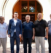 Başkan Bozkurt, eski Arsin Belediye Başkanı Gürsoy'u Darende'de ağırladı