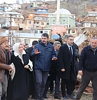 Deprem bölgesi Malatya'da Bakan Kurum memnuniyeti