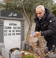 Depremde oğlunu kaybeden babanın acısı 3 yıldır dinmedi