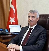 Depremler paniğe neden oldu! Vali'den ilk açıklama geldi