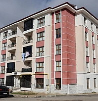 Depremzedeler güvenli evlerine kavuştu