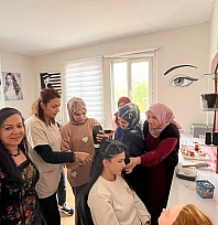 Doğanyol Halk Eğitim Merkezi'nde kuaför kursu açıldı