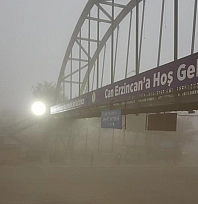 Erzincan'da sis etkili olmaya başladı