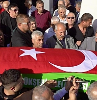 Eski başkan Çelik son yolculuğuna uğurlandı