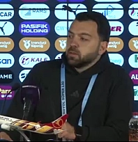 Galatasaray deplasmanında 1 puan aldık ama buruğuz