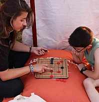 Çocuklar geleneksel oyunlarla, Mukaddes Emanetler Malatyalılarla buluştu: Kültür Yolu Festivali'nden renkli kareler