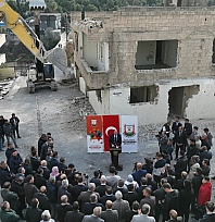 Gülpınar: 'Bazıları konuşur bazıları yapar'