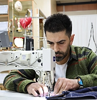 Gündüz terzi, akşam bilardo şampiyonu