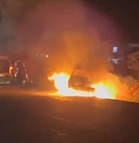Harran Yolunda Bir Kişi Aracını Yakarak Kaçtı
