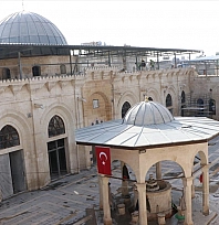 Hasarlı tarihi yapılar onarılıyor