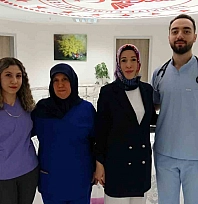 Malatya'da kuşak buluşması: Anneler hemşire, çocuklar doktor