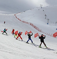 Hesarek Kayak Merkezi'nde ziyaretçi yoğunluğu