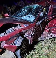 İki otomobil çarpıştı: 1 ölü, 2 yaralı