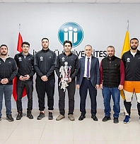 İnönü Üniversitesi basketbol takımı şampiyon oldu