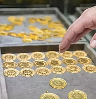 İşte Güncel Gram ve Çeyrek Altın Tablosu: 30 Aralık 2025 Altın Fiyatları: Altın Fiyatları Düştü mü, Yükselecek mi?