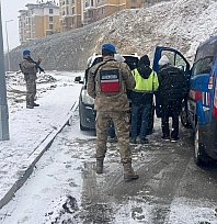Jandarma vatandaşın güvenliği için nöbette