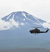 Japonya'da o bölgede mahsur kalanlar, helikopterle kurtarılmak için para ödeyecek