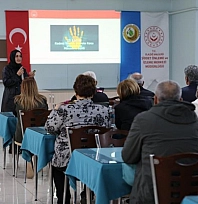 Kadına yönelik şiddetle mücadele eğitim verildi