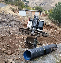 50 yıllık sorunu İlhan Geçit çözdü: 2 köprü inşa edilecek