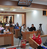 Kahta Belediyesi Gençlik Meclisi'nden anlamlı buluşma