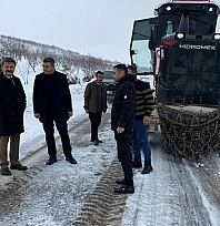 Kapanan köy yolları açılıyor