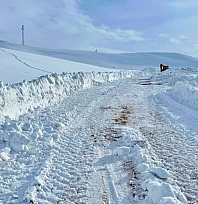 Kar kalınlığı yer yer 2 metreyi buldu