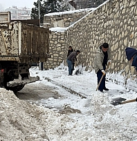 Kar temizleme çalışmaları devam ediyor