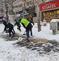 Kar yağışına karşı kesintisiz mücadele