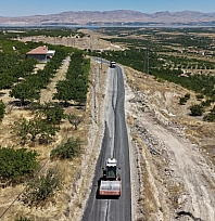 Kayısı bahçelerine ulaşım kolaylaştı!